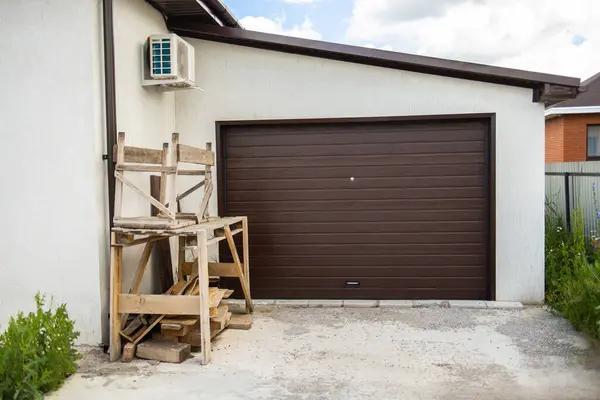 Professional Garage Door Repair for Smooth and Quiet Operation