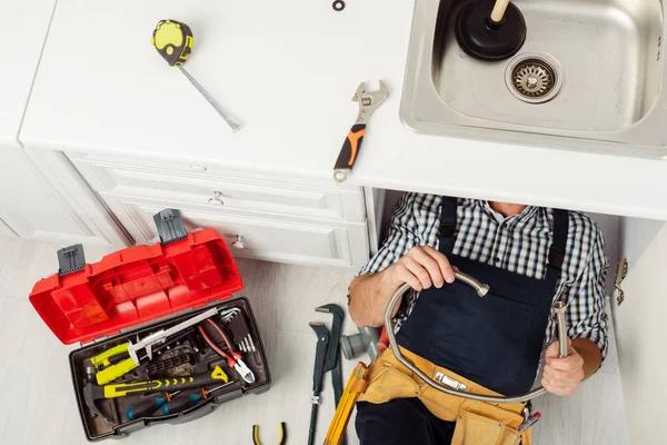 What to Expect When Hiring a Nearby Oceanside Plumber