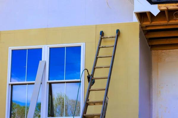 Creating a Lasting Finish With Better Exterior Painting Preparation
