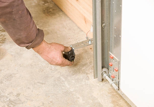 Experienced Garage Door Repair Services Near Me for Quick Help